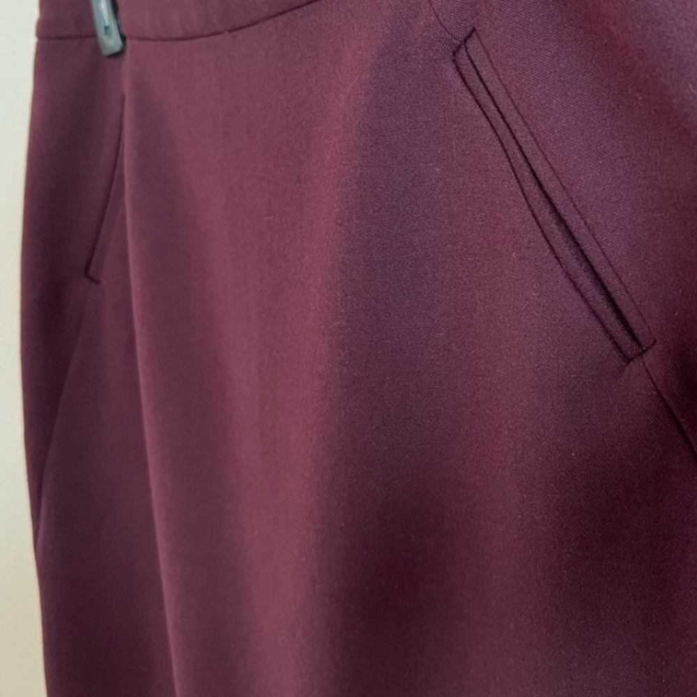 Ann Taylor LOFT burgundy wine crimson pencil skirt